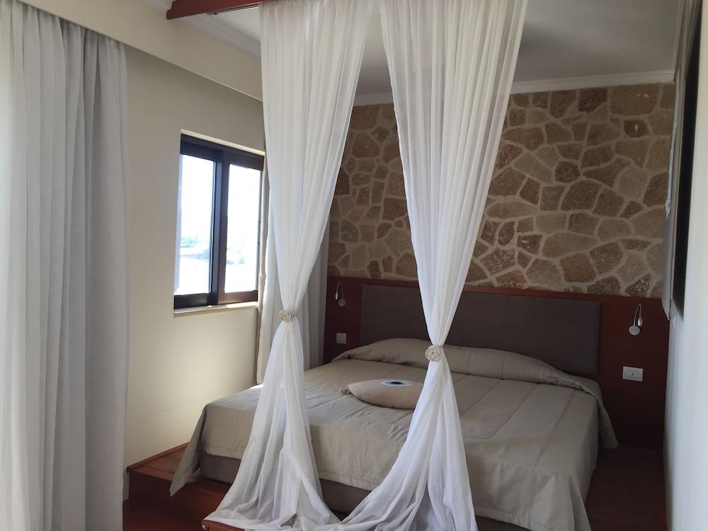 Al Mare Villas Kiotari Bagian luar foto